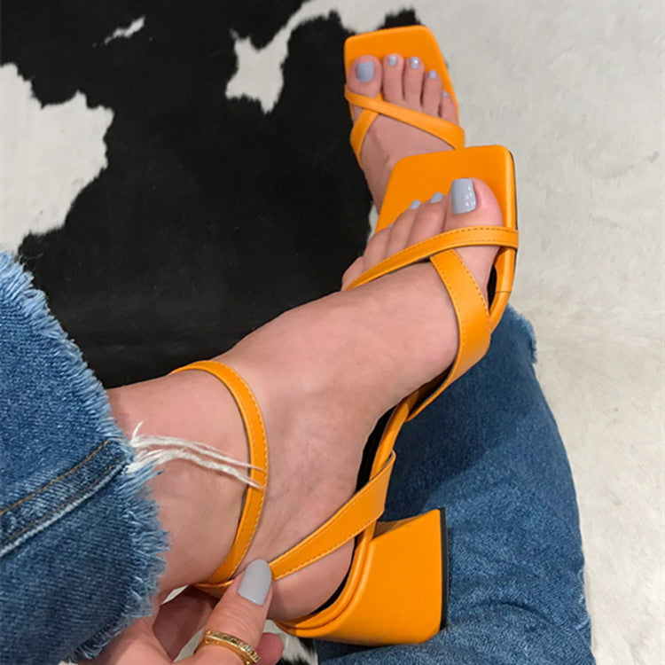 Thick Heel Toe Covering Women's Buckle Sandals - My Store
