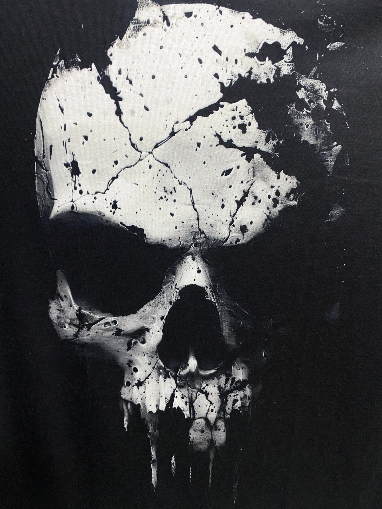 A Novel And Cool Top For Men To Wear Outdoors In Summer, Featuring A 3D Digital Shattered Skull Pattern And A Round Neck Short Sleeved T-shirt - My Store