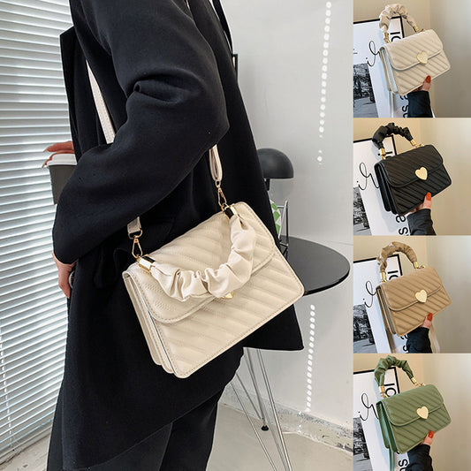 Women Handbags Fashion Chain Shoulder Bags With Love Metal Design - My Store