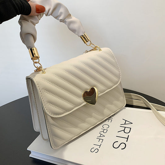 Women Handbags Fashion Chain Shoulder Bags With Love Metal Design - My Store